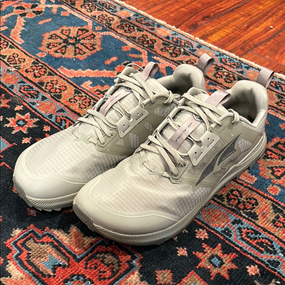 Men's Gray Altra Lone Peak